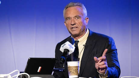 Robert Kennedy Jr. promete liberar a Assange y dedicarle una estatua a Snowden en Washington