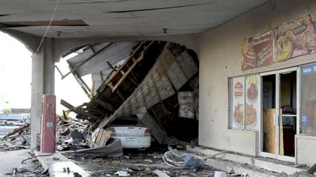 Tornados dejan al menos 5 muertos y cientos de casas destrozadas en el sur de EE.UU.