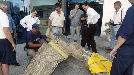 Águila nazi del Graf Spee se convertirá en símbolo de paz en Uruguay