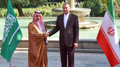 ¿Qué temas abordó el canciller saudita en su primera visita a Irán tras el restablecimiento de las relaciones?