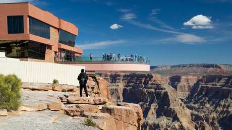 Un hombre muere tras caer al vacío desde el borde del Gran Cañón