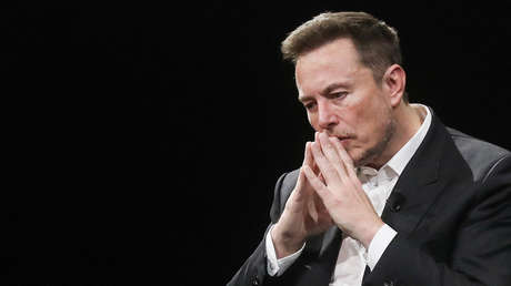 Musk ruega que le den a Biden su contraseña de Twitter para que escriba "sus propios tuits"