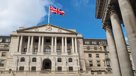 Embajador ruso: El Reino Unido tiene mucha experiencia en robo de dinero a distintos países