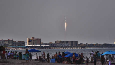 SpaceX planea una venta de acciones de empleados para atraer 750 millones de dólares