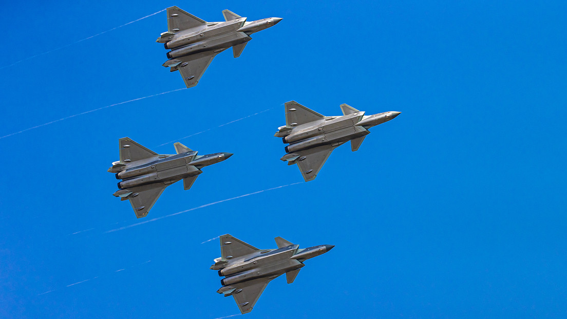 24 aviones militares chinos se acercan a Taiwán