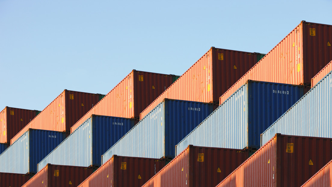 Inauguran el tráfico de contenedores entre Rusia y China por la Ruta Marítima del Norte