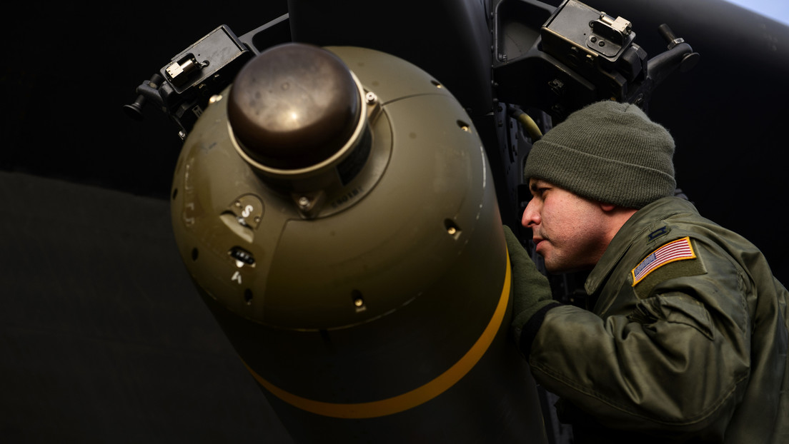 La Cámara de Representantes de EE.UU. rechaza prohibir la entrega de bombas de racimo a Ucrania