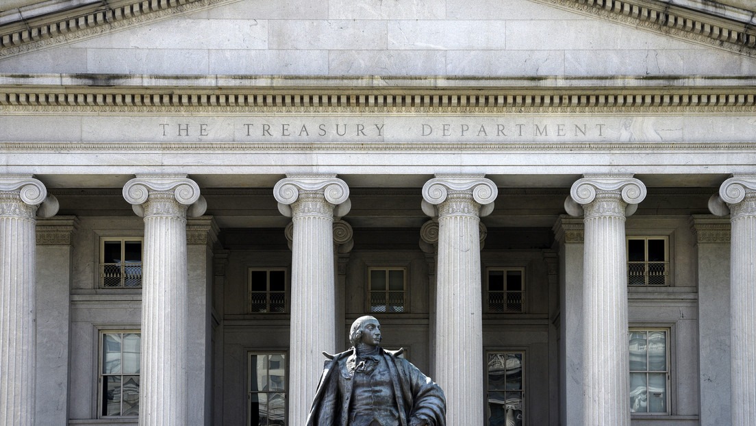 El déficit presupuestario de EE.UU. casi se triplica