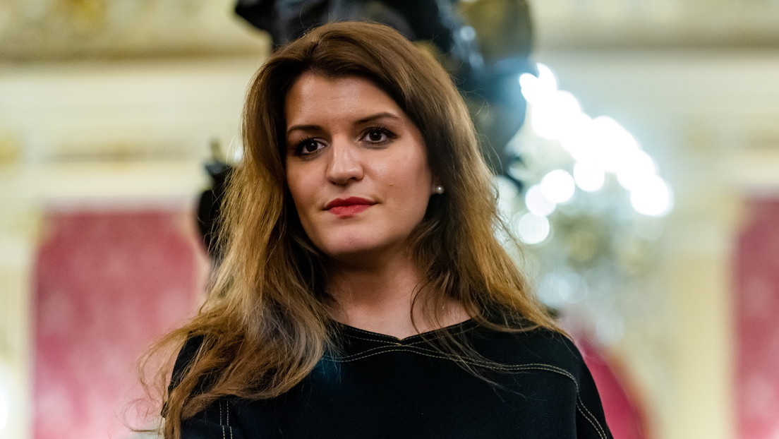 Secretaria de Estado francesa renuncia tras posar para la revista Playboy