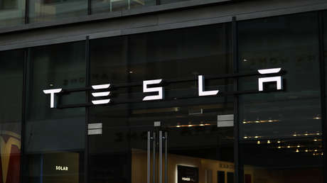 VIDEO: Un prototipo 'militar' del Cybertruck de Tesla es avistado en pruebas invernales