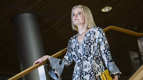 Escándalo en Finlandia por los comentarios racistas de la vice primera ministra