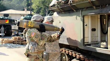 Publican el primer video del uso de municiones de racimo por Ucrania