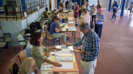 Elecciones en España: ¿vuelta al bipartidismo y consenso hacia una 'Segunda Transición'?