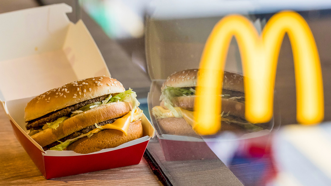 El índice Big Mac revela cuál es la moneda más infravalorada del mundo