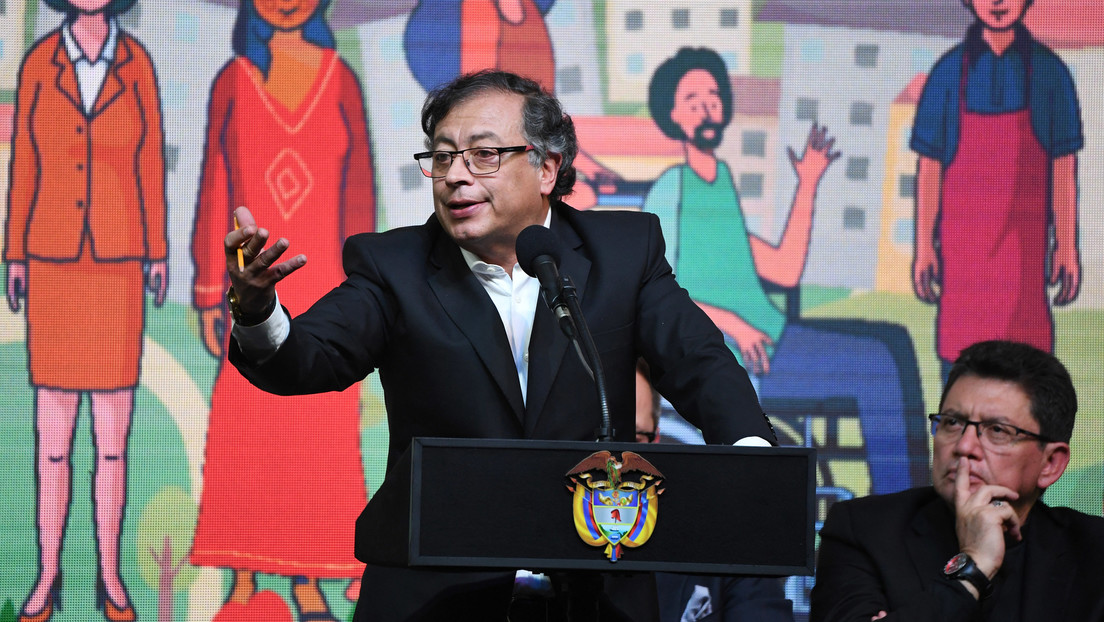 "Hablar de frente y sin armas": Arranca en Colombia el cese al fuego entre el Gobierno y el ELN