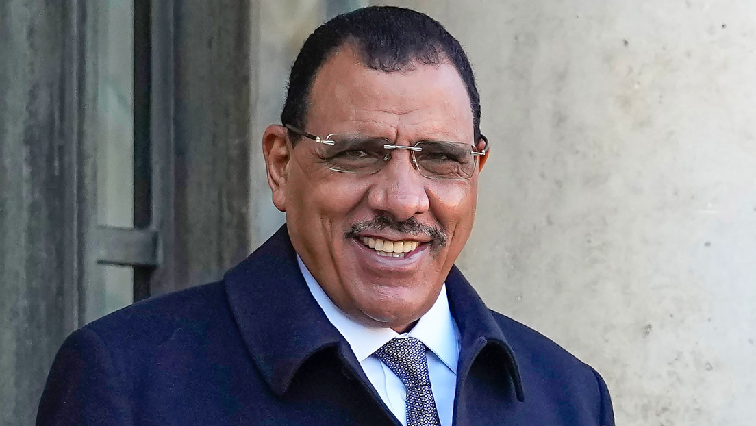 El presidente derrocado de Níger pide la intervención de EE.UU.