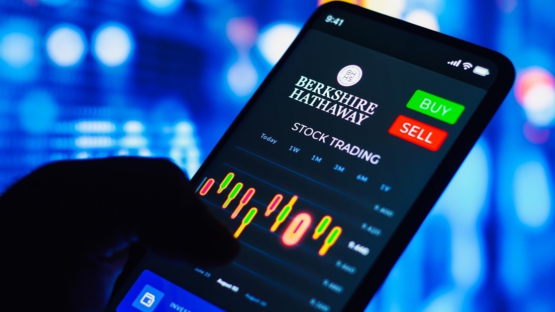 El conglomerado de Warren Buffett registra beneficios récord en el segundo trimestre de 2023
