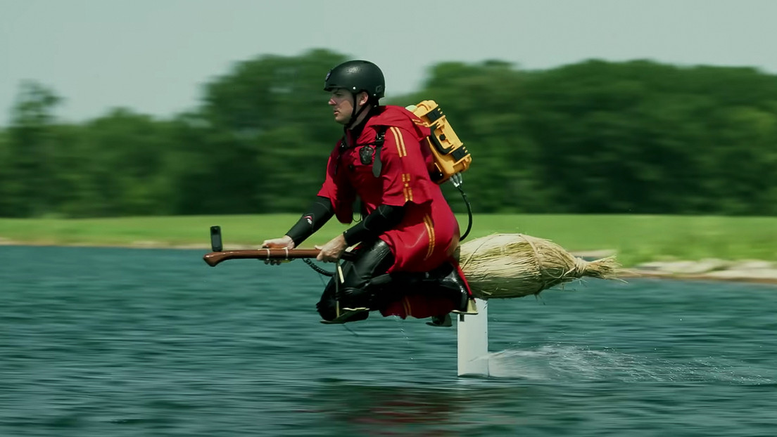 VIDEO: La escoba voladora de Harry Potter se hace realidad