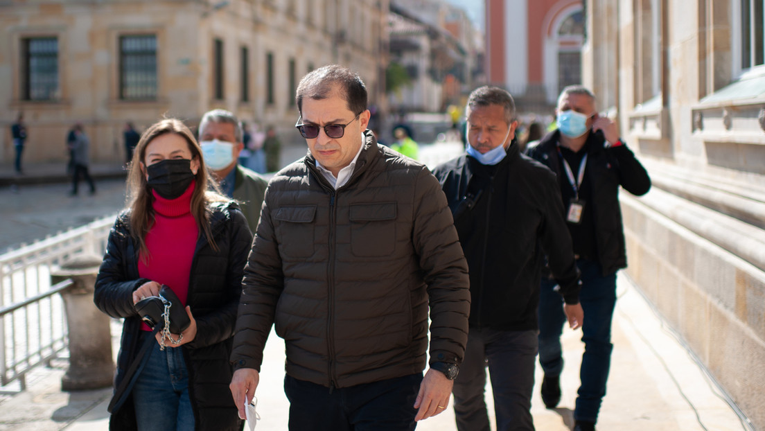 ELN desmiente plan de asesinato contra el fiscal Barbosa y otras figuras de la oposición