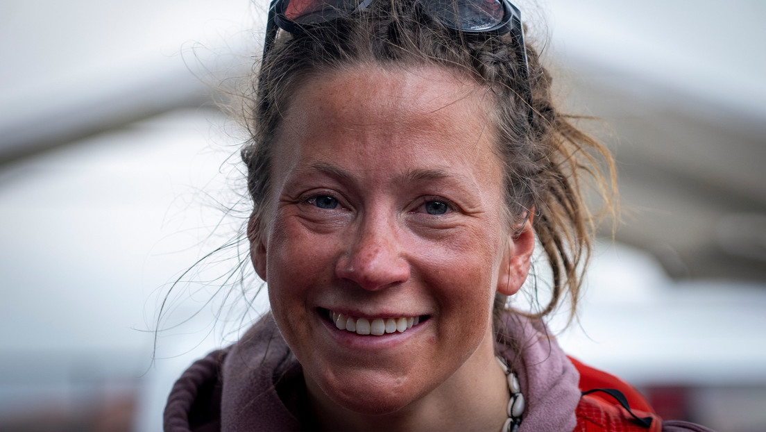 Alpinista niega haber dejado morir a un montañista en una escalada en búsqueda de romper un récord