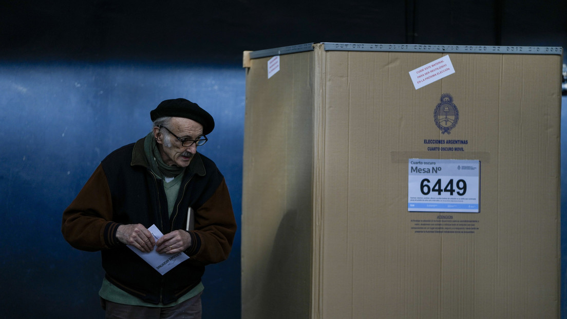 "Van a tener que tener paciencia": Anuncian demora de los resultados de las PASO en Argentina