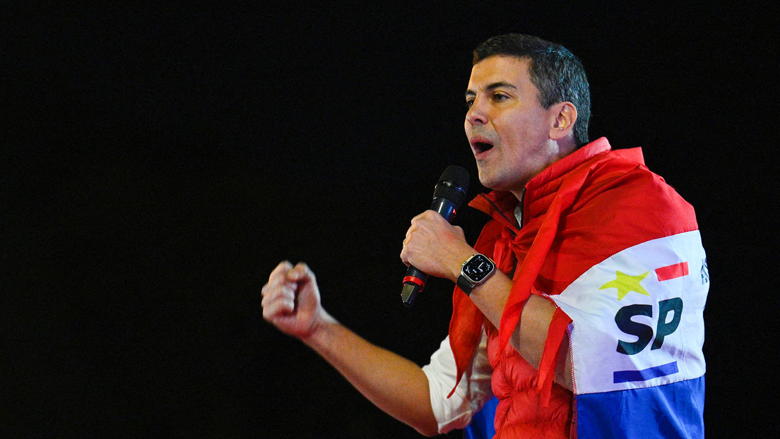 Combate a la corrupción, empleo e integración: las promesas de Peña al asumir el mando en Paraguay