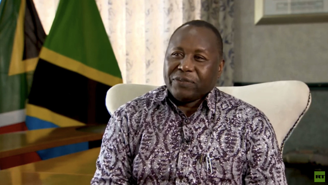 Diplomático tanzano: "Los BRICS son ahora el club más popular del mundo"