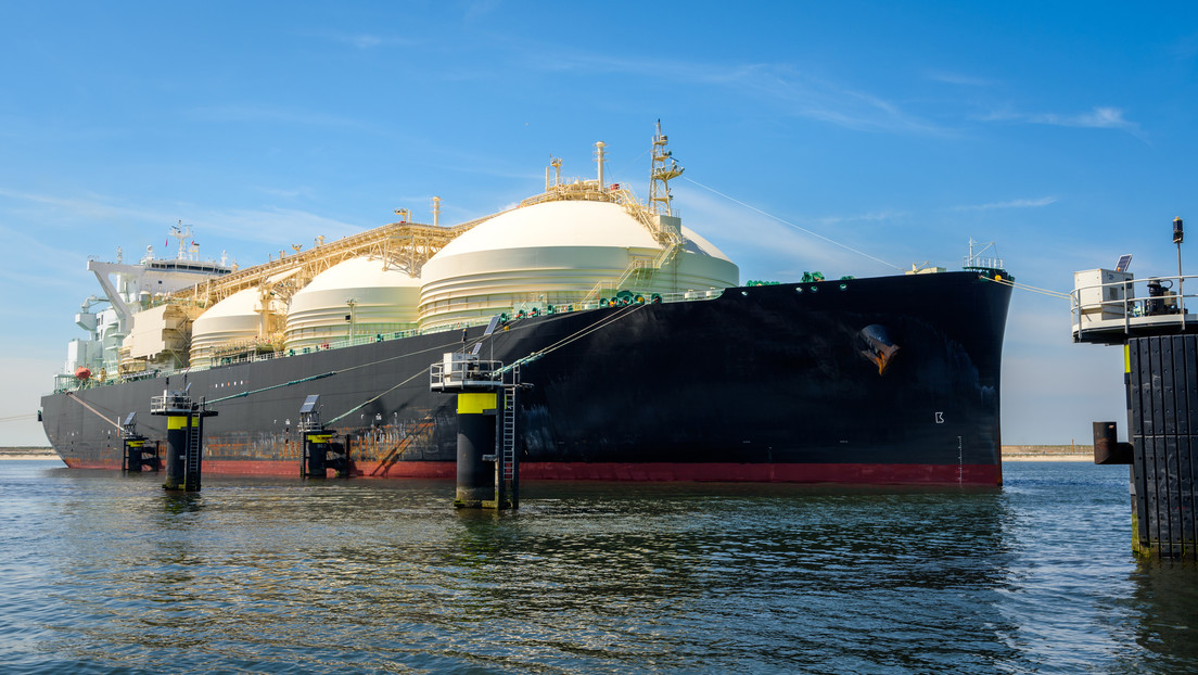 La UE compra ahora más GNL ruso que antes de febrero de 2022