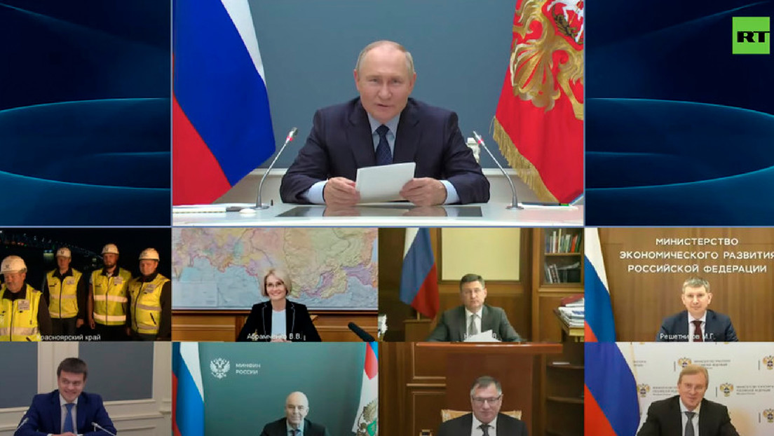 Putin inaugura el puente más septentrional sobre el río Yeniséi (VIDEO)