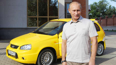 Putin llama a todos los funcionarios en Rusia a usar coches de producción nacional