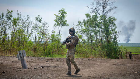 Inteligencia británica: La "maleza" y los "arbustos" dificultan la contraofensiva de Kiev