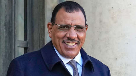 El presidente derrocado de Níger pide la intervención de EE.UU.