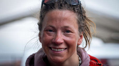 Alpinista niega haber dejado morir a un montañista en una escalada en búsqueda de romper un récord