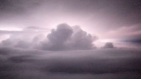 VIDEO: 'Сazadores de huracanes' vuelan a través de la tormenta tropical Franklin