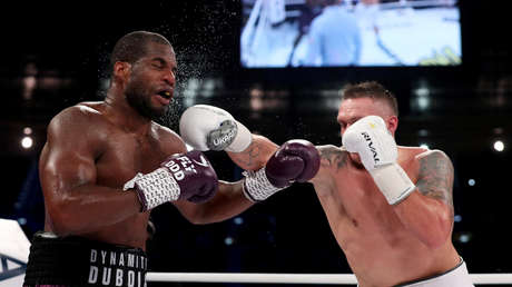 Daniel Dubois afirma que le "robaron" la victoria contra Oleksandr Usyk