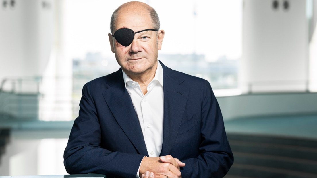 Scholz muestra su rostro lesionado tras un incidente deportivo