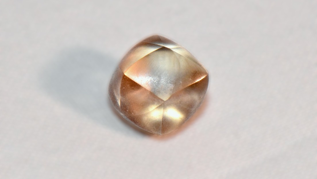 Una niña de 7 años halla un diamante de 2,95 quilates el día de su cumpleaños en EE.UU.