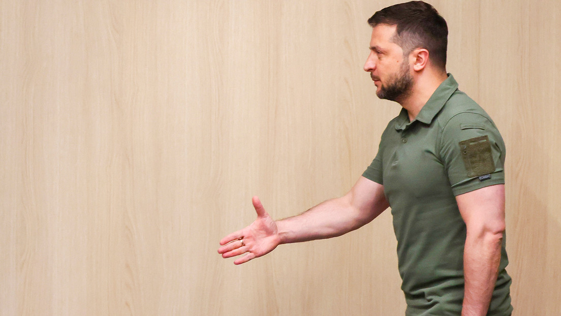 Putin: Kiev se autoprohibió negociar con Moscú por ley