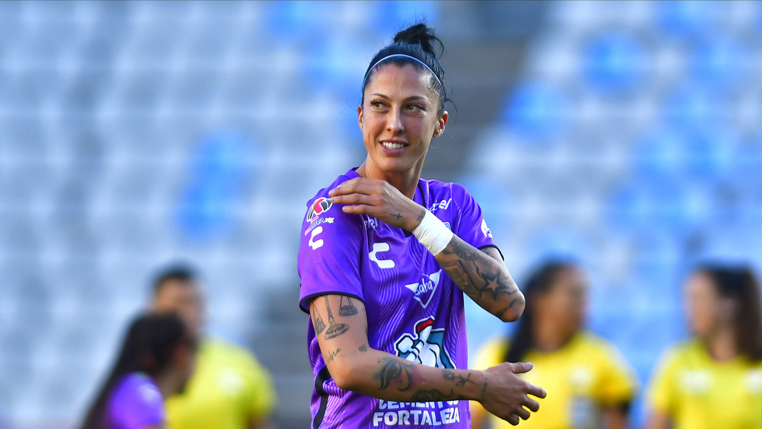 "¿Protegerme de qué?": la futbolista Jenni Hermoso reacciona a su exclusión de la selección española