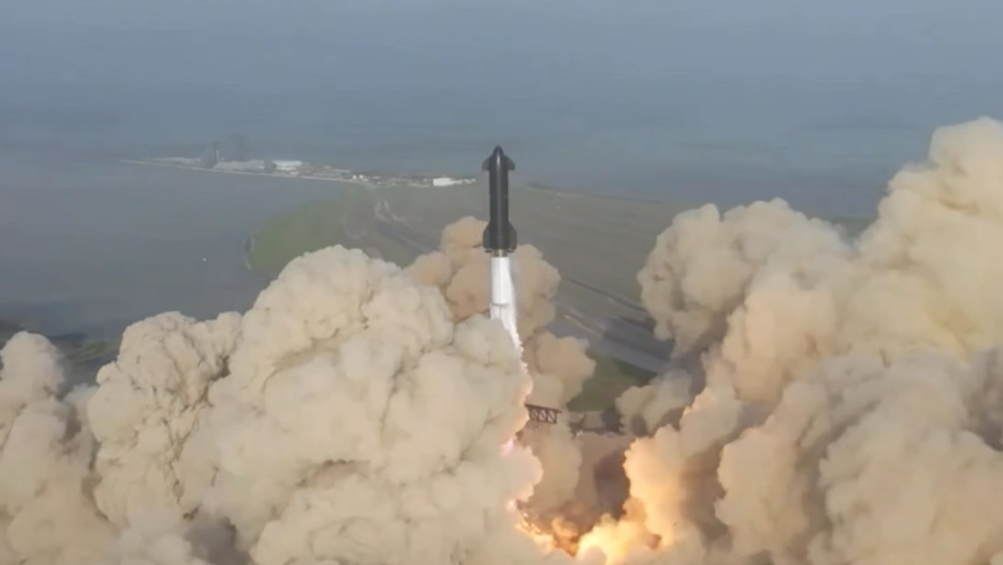 "Eso es inaceptable": Musk critica la burocracia de EE.UU., que obstaculiza las pruebas de Starship