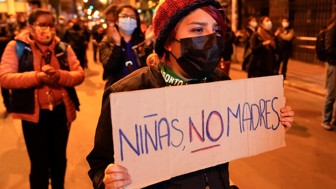 Autoridades de Bolivia prometen ser "implacables" contra 11 sujetos que violaron a una niña de 12 años