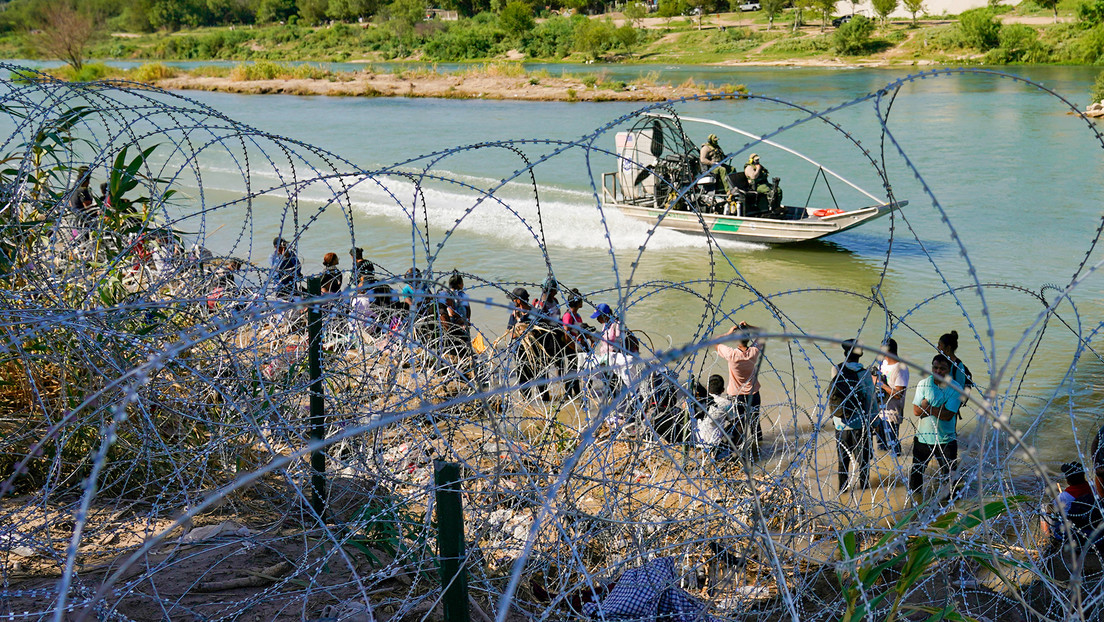 Musk: A muchos políticos estadounidenses "les importa 100 veces más" la frontera de Ucrania que la de EE.UU.