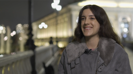 Médica argentina gana un viaje a Rusia en un concurso relacionado con la vacuna Sputnik V