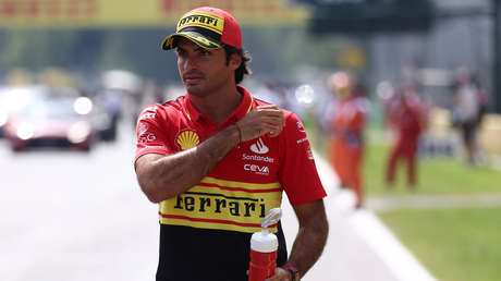 Un piloto de Fórmula 1 persigue a los ladrones que robaron su reloj