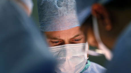 Mujer muere asfixiada con una almohada tras una eutanasia fallida