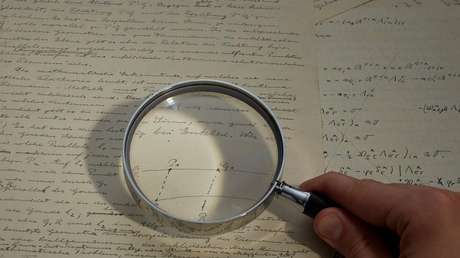 Subastarán en China un raro manuscrito de Einstein que explica su teoría de la relatividad