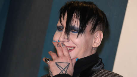 Marilyn Manson recibe una multa y trabajo comunitario por sonarse la nariz sobre una camarógrafa