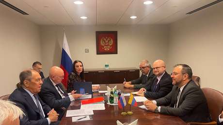 Lavrov se reúne con el canciller venezolano Yván Gil