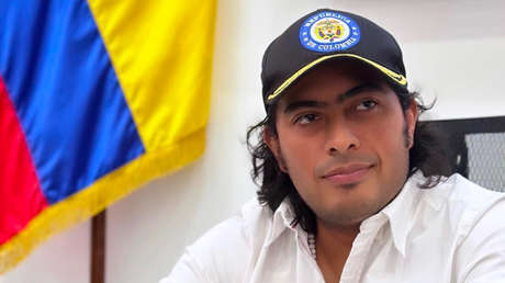 Nicolás Petro afirma que "la Fiscalía de Barbosa" pretende convertirlo "en un arma" contra su padre