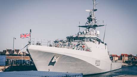 Revelan que varios buques de la Marina Real británica podrían contener amianto